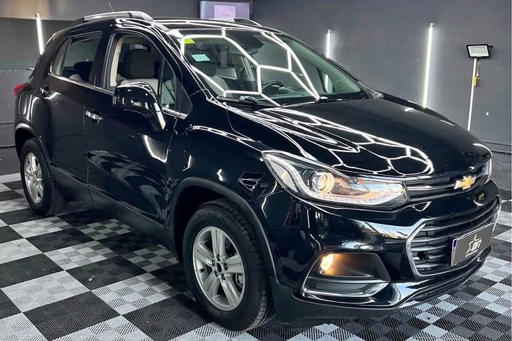 SUV: Chevrolet Tracker en el salón de DF1